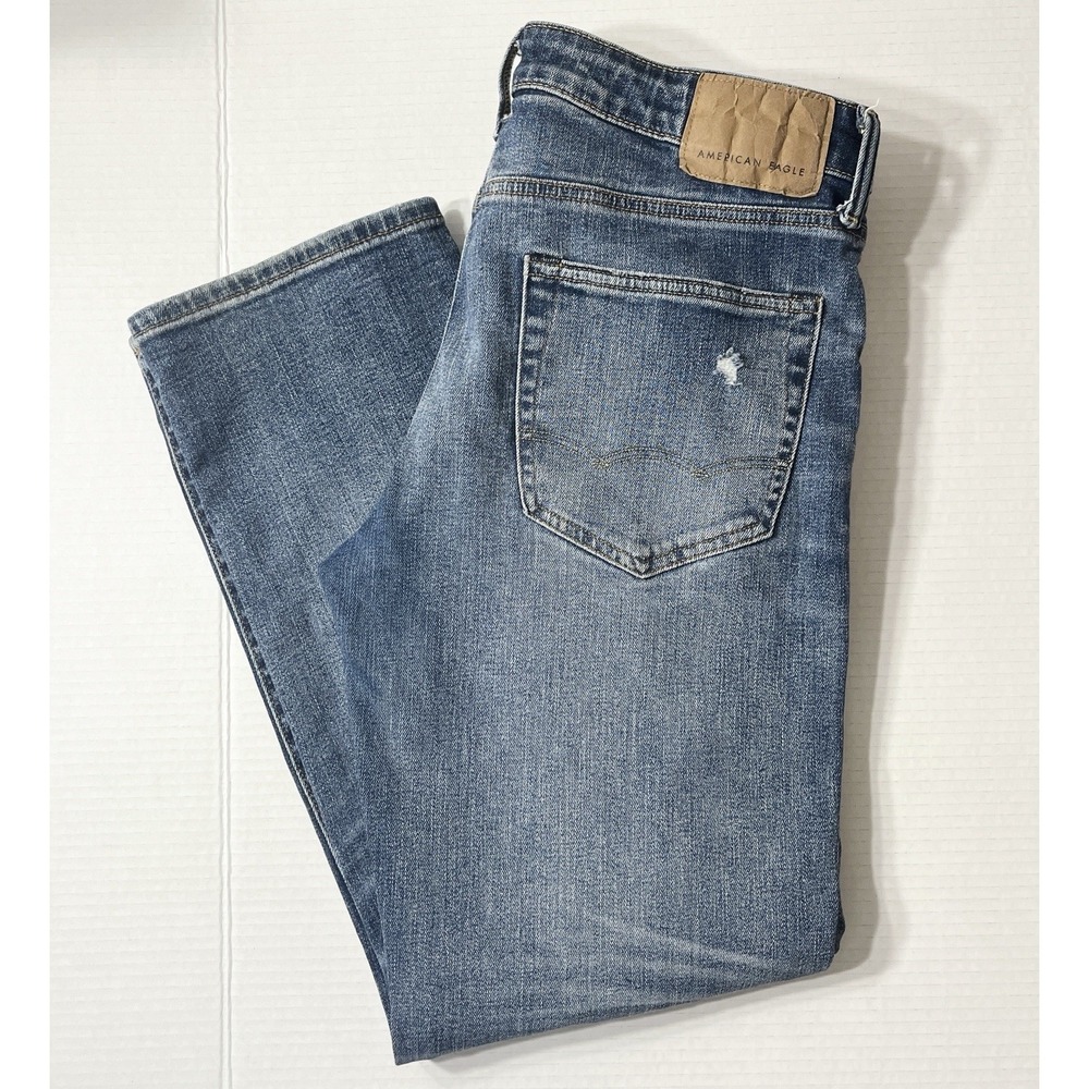 American Eagle Jeans Mens 31x30 Original Straight Fit Distressed Mallsoft Preppy